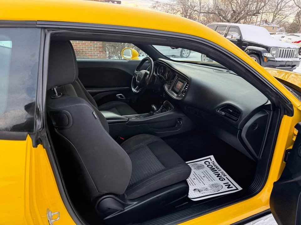 2017 Dodge Challenger 3rd Gen - Image 8 of 14