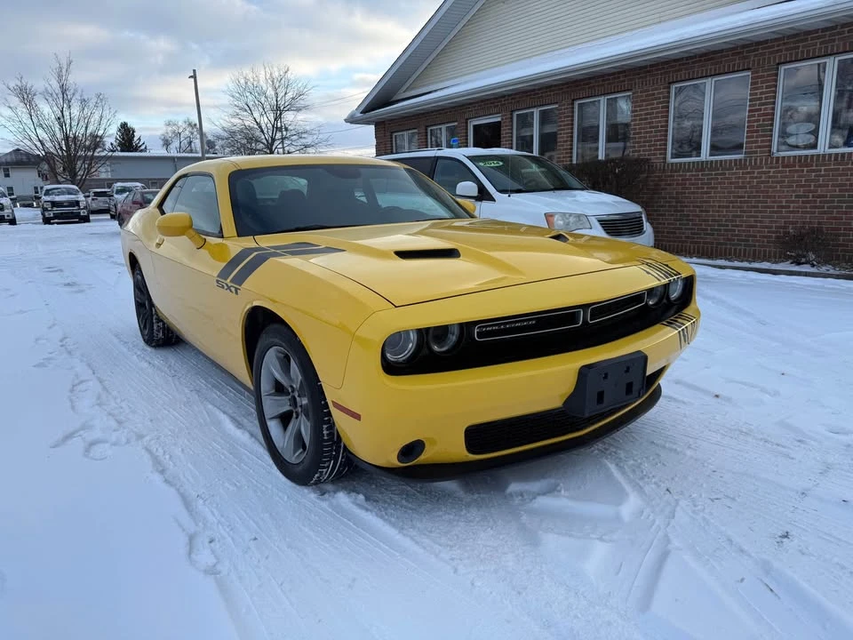 2017 Dodge Challenger 3rd Gen - Image 3 of 14