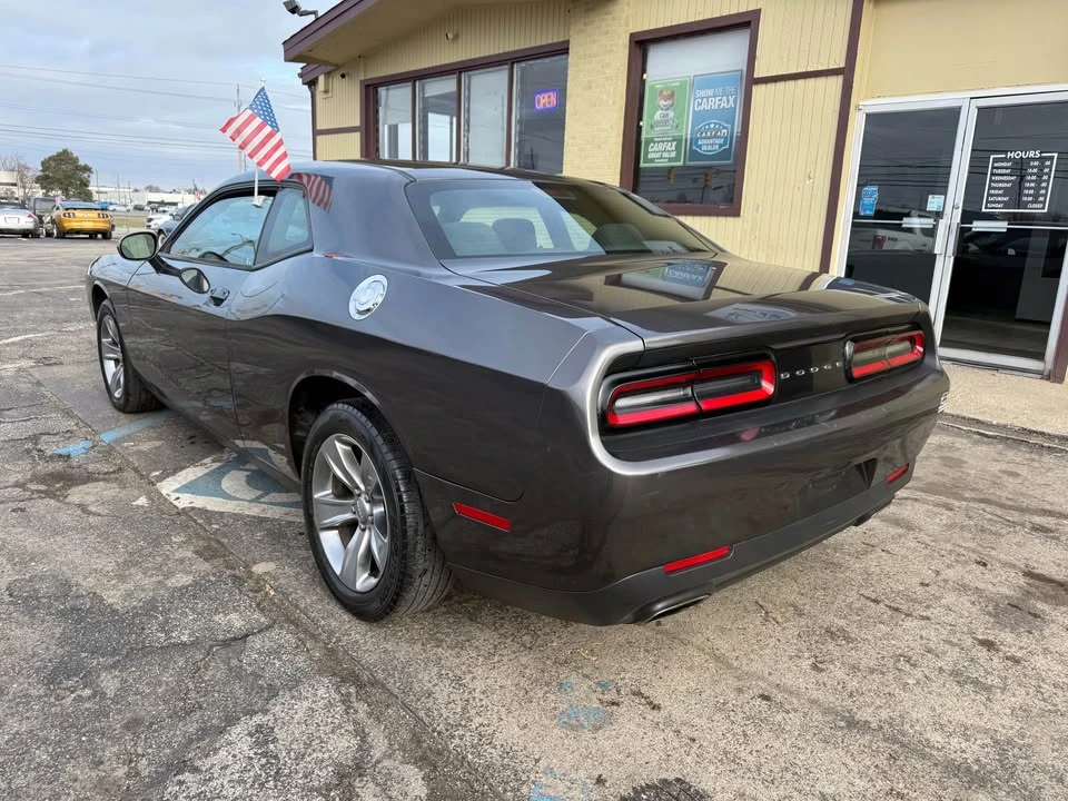 2017 Dodge Challenger 3rd Gen - Image 7 of 10