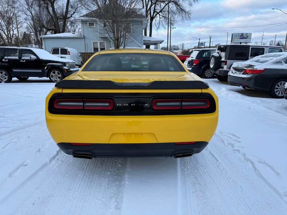 2017 Dodge Challenger 3rd Gen - Image 5 of 14