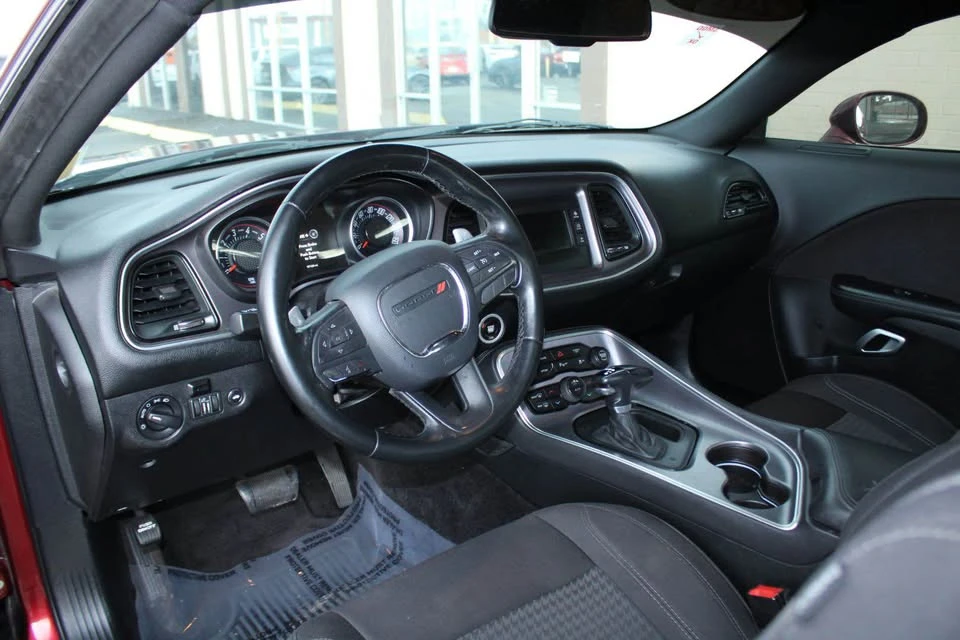 2017 Dodge Challenger 3rd Gen - Image 6 of 9