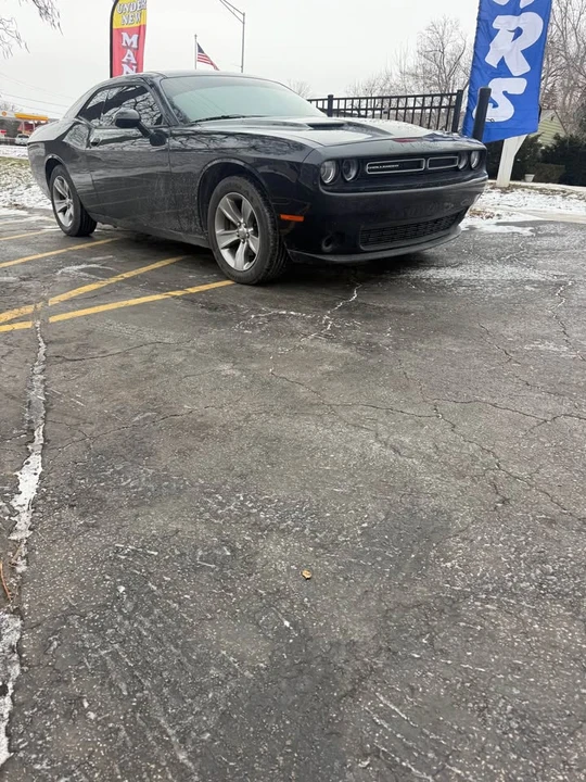 2017 Dodge Challenger 3rd Gen - Image 2 of 5