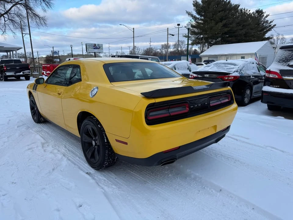 2017 Dodge Challenger 3rd Gen - Image 4 of 14