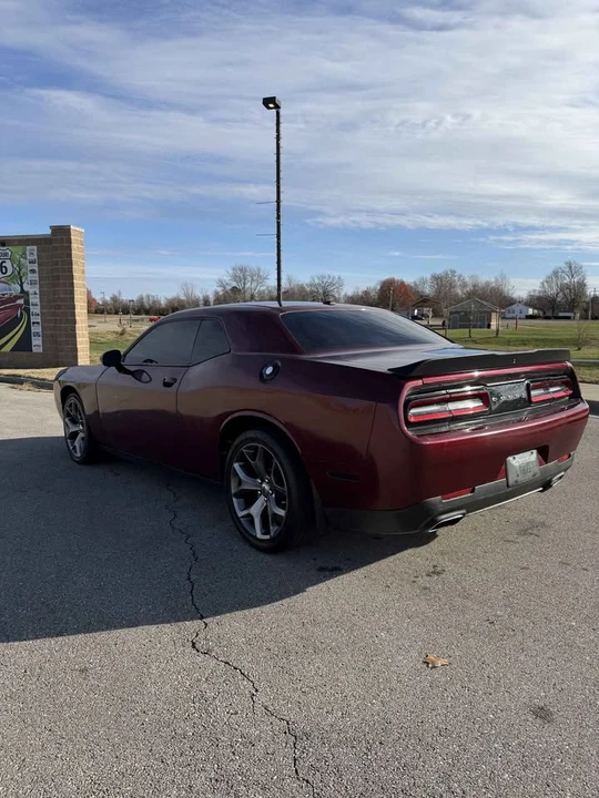 2017 Dodge Challenger 3rd Gen - Image 4 of 15