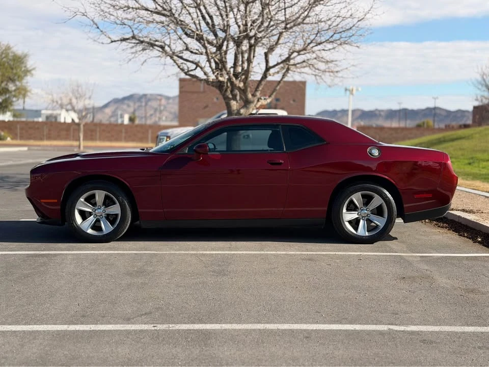 2017 Dodge Challenger 3rd Gen - Image 4 of 10