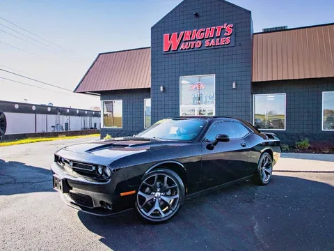 2017 Dodge Challenger SXT Coupe