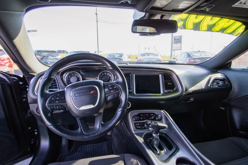 2017 Dodge Challenger 3rd Gen - Image 6 of 9