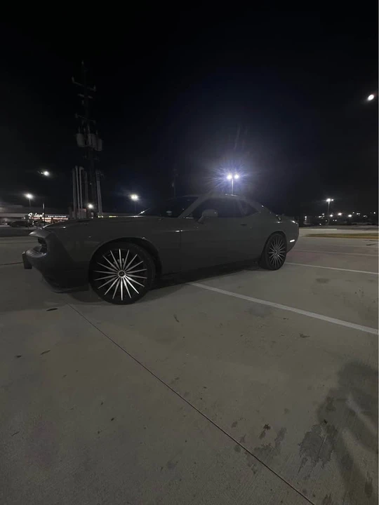 2017 Dodge Challenger 3rd Gen - Image 3 of 6