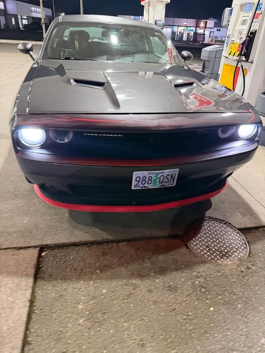 2017 Dodge Challenger 3rd Gen - Image 4 of 15