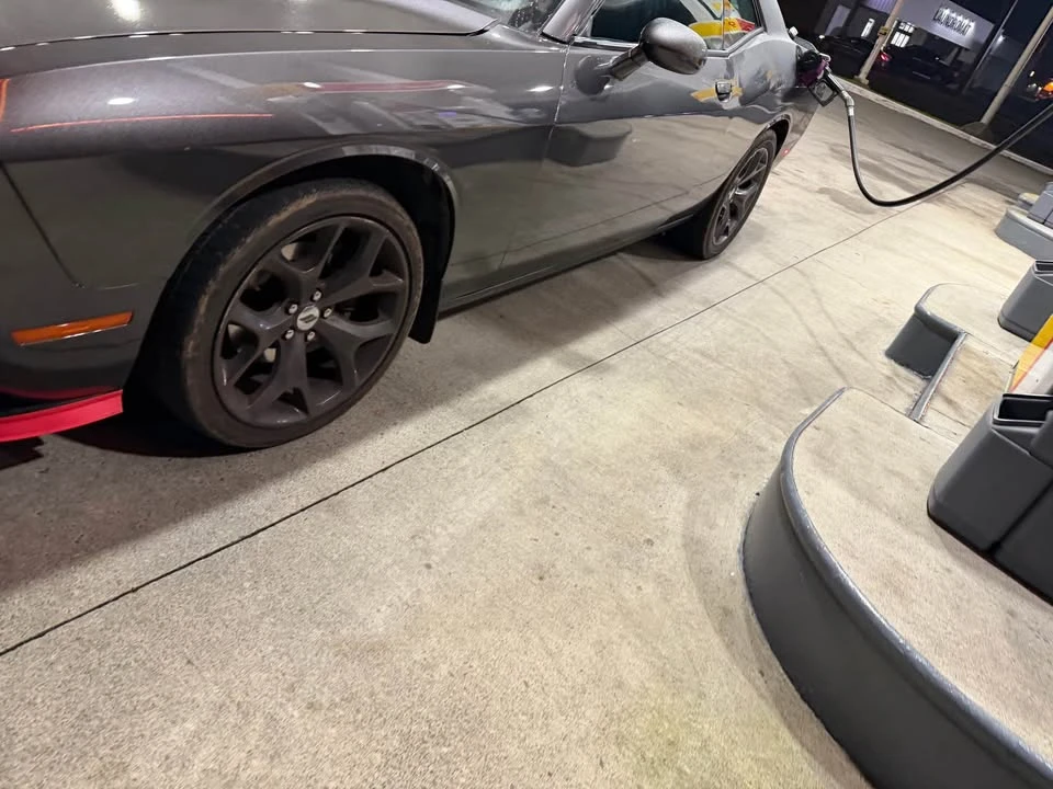 2017 Dodge Challenger 3rd Gen - Image 9 of 15