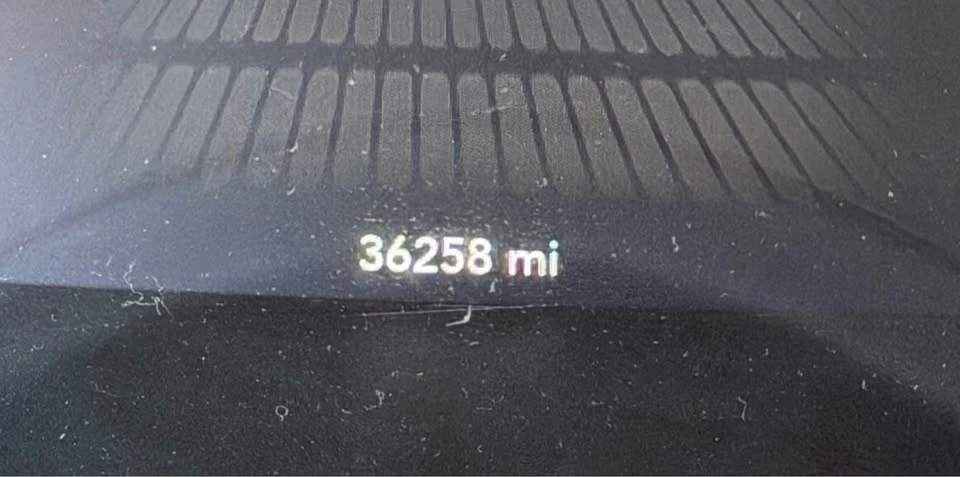 2017 Dodge Challenger 3rd Gen - Image 16 of 17