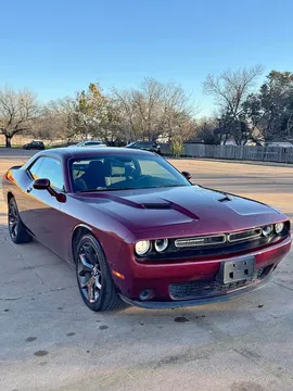 2017 Dodge Challenger SXT Coupe