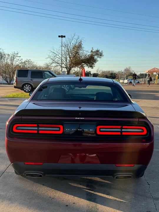 2017 Dodge Challenger 3rd Gen - Image 7 of 15
