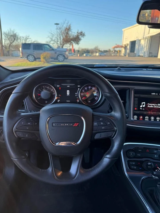 2017 Dodge Challenger 3rd Gen - Image 8 of 15