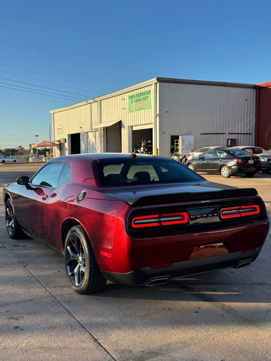 2017 Dodge Challenger 3rd Gen - Image 6 of 15