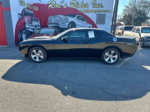 2017 Dodge Challenger SXT