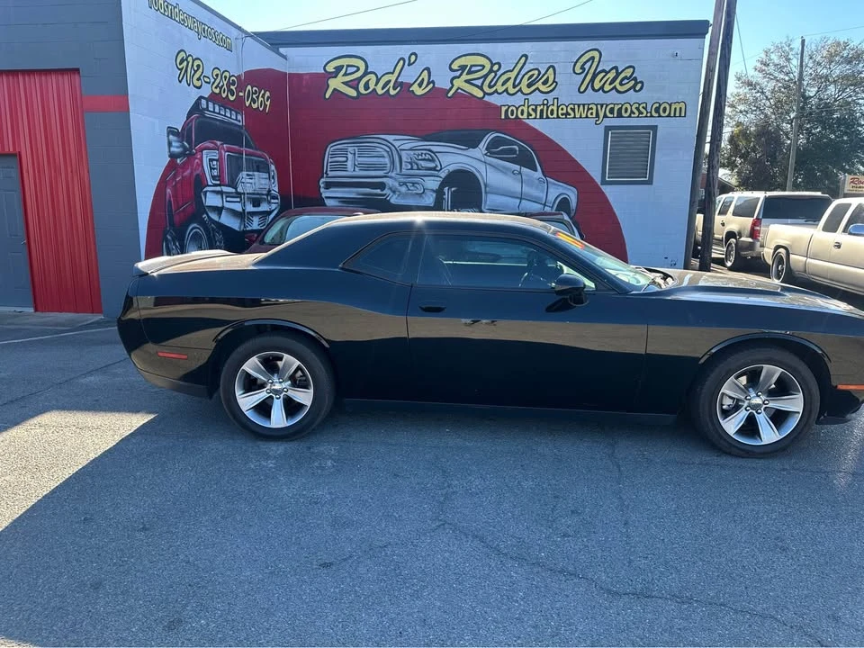 2017 Dodge Challenger 3rd Gen - Image 2 of 19