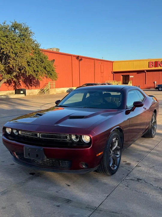 2017 Dodge Challenger 3rd Gen - Image 2 of 15