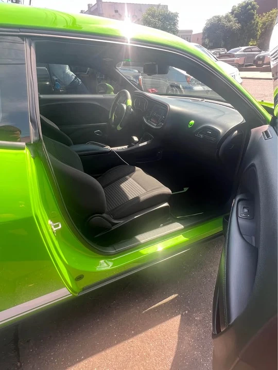 2017 Dodge Challenger 3rd Gen - Image 9 of 12