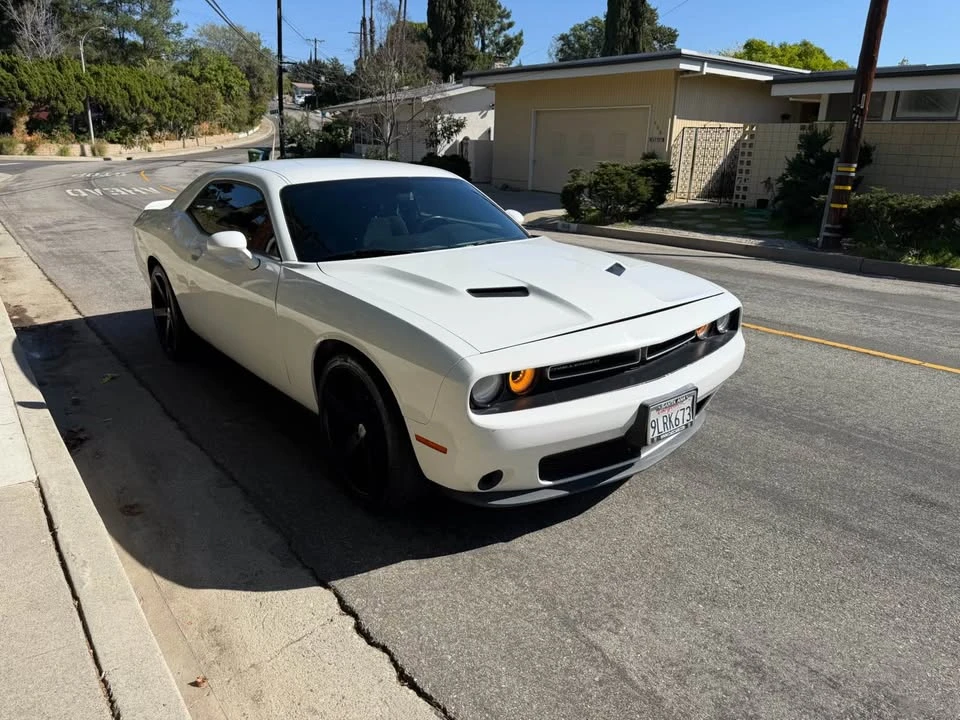 2017 Dodge Challenger 3rd Gen - Image 3 of 9