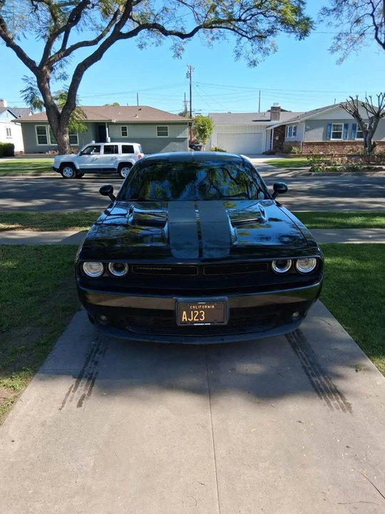 2017 Dodge Challenger 3rd Gen - Image 6 of 9