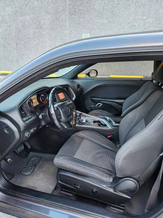2017 Dodge Challenger 3rd Gen - Image 6 of 11