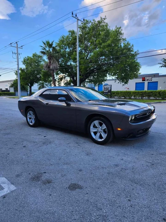 2017 Dodge Challenger 3rd Gen - Image 4 of 11