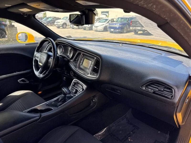 2017 Dodge Challenger 3rd Gen - Image 13 of 15