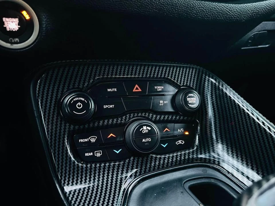 2017 Dodge Challenger 3rd Gen - Image 17 of 19