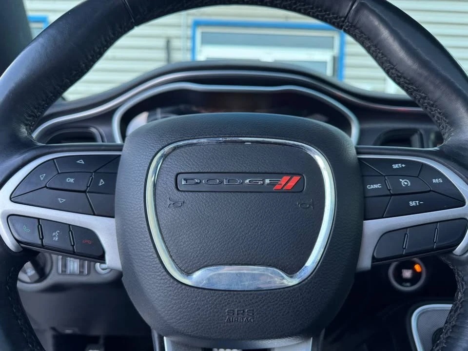 2017 Dodge Challenger 3rd Gen - Image 9 of 19