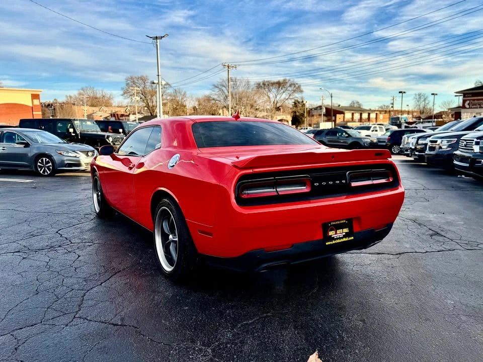 2017 Dodge Challenger 3rd Gen - Image 3 of 15