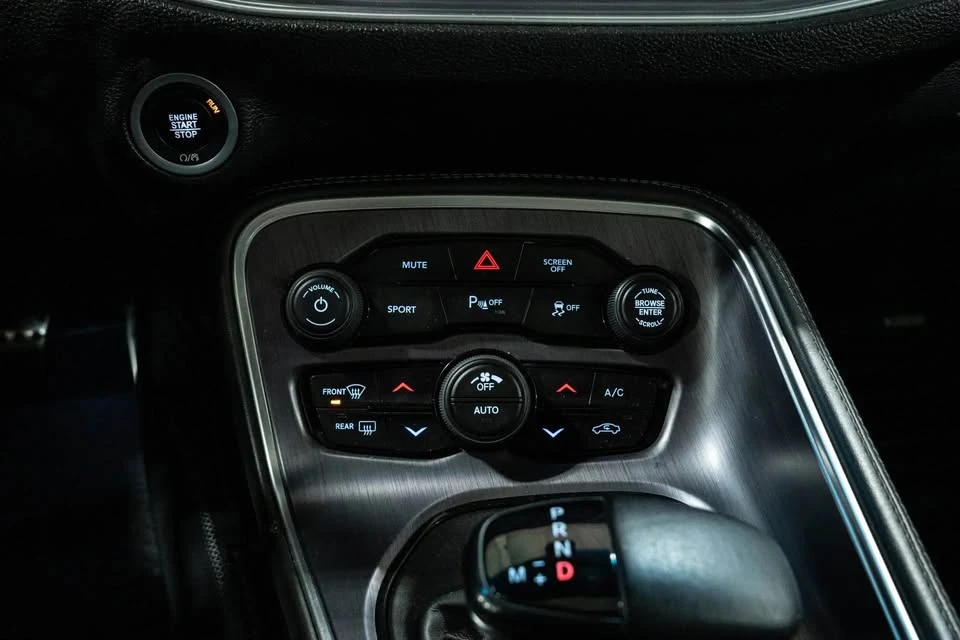 2017 Dodge Challenger 3rd Gen - Image 9 of 14