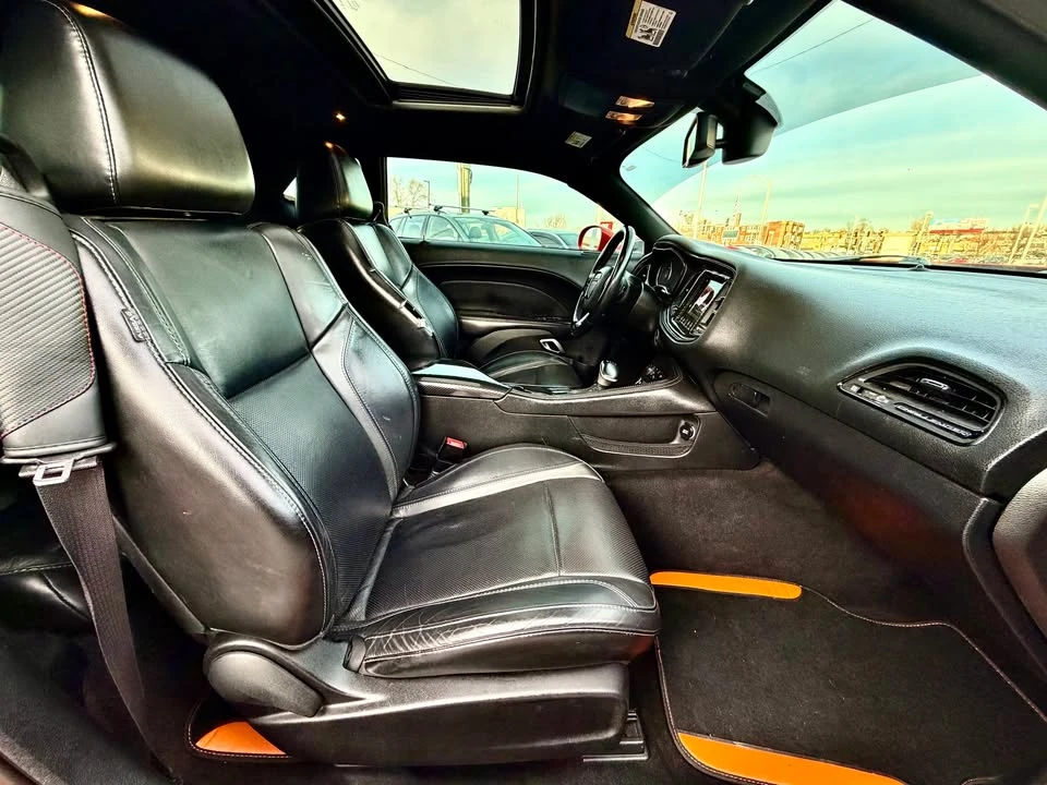 2017 Dodge Challenger 3rd Gen - Image 13 of 15