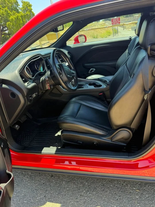 2017 Dodge Challenger 3rd Gen - Image 4 of 11