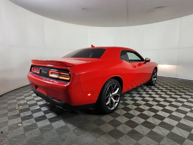 2017 Dodge Challenger 3rd Gen - Image 5 of 17