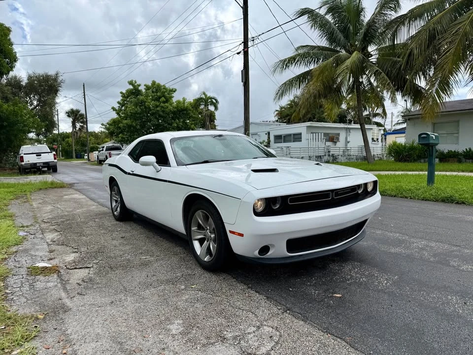2017 Dodge Challenger 3rd Gen - Image 3 of 12