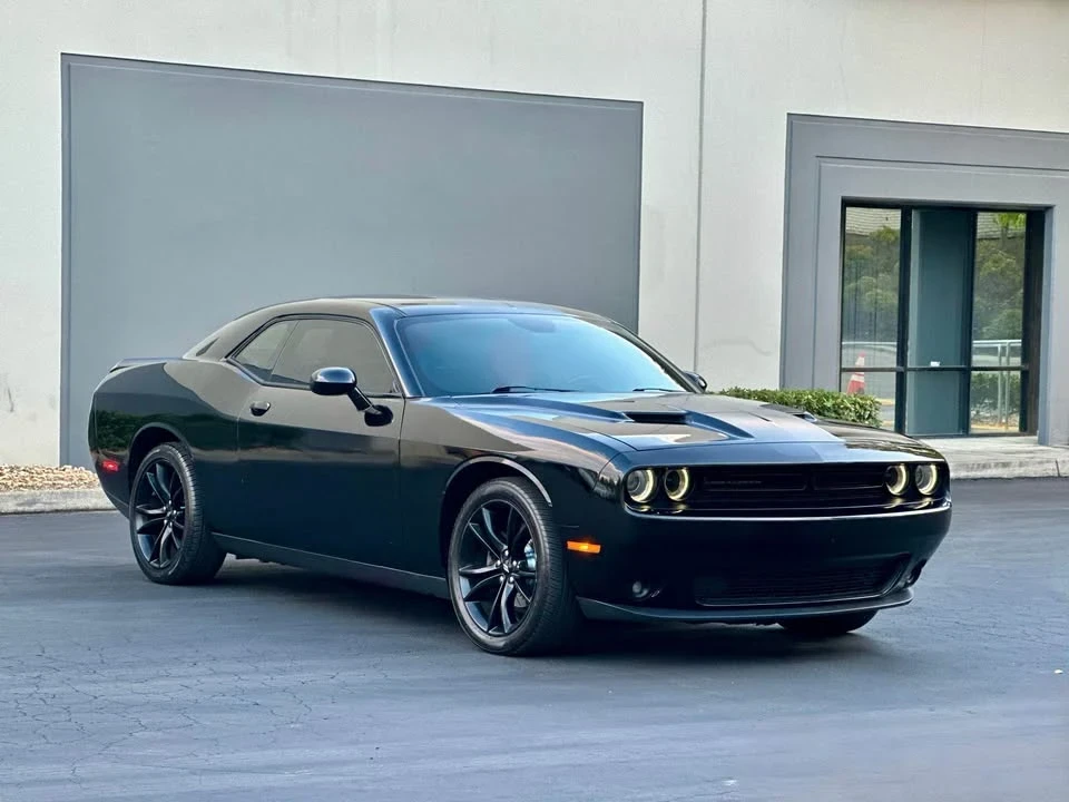 2017 Dodge Challenger 3rd Gen - Image 2 of 15