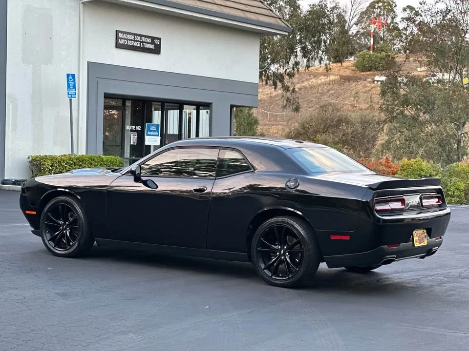 2017 Dodge Challenger 3rd Gen - Image 6 of 15