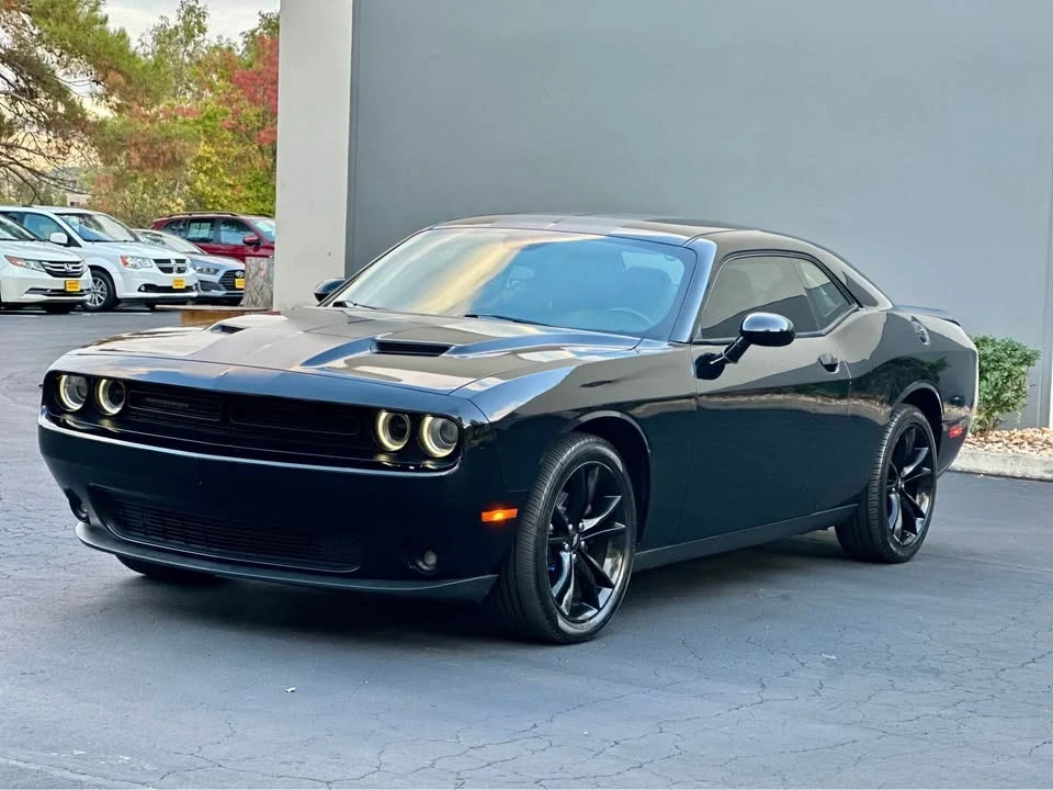 2017 Dodge Challenger 3rd Gen - Image 8 of 15
