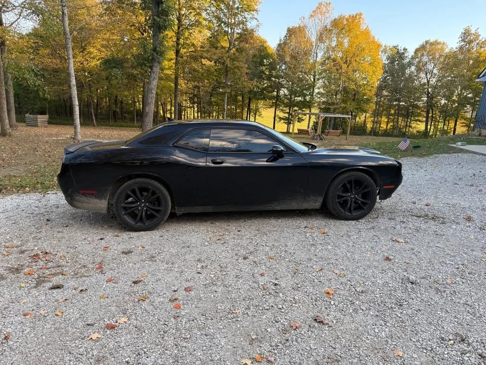 2017 Dodge Challenger 3rd Gen - Image 4 of 17