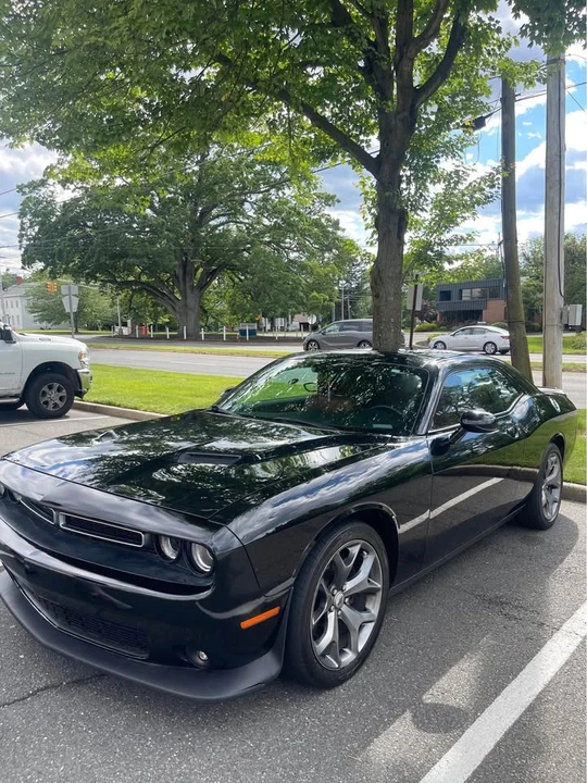 2017 Dodge Challenger 3rd Gen - Image 2 of 8