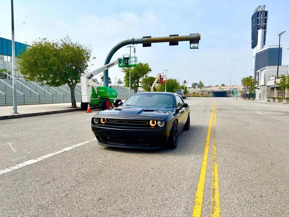 2017 Dodge Challenger 3rd Gen - Image 8 of 14