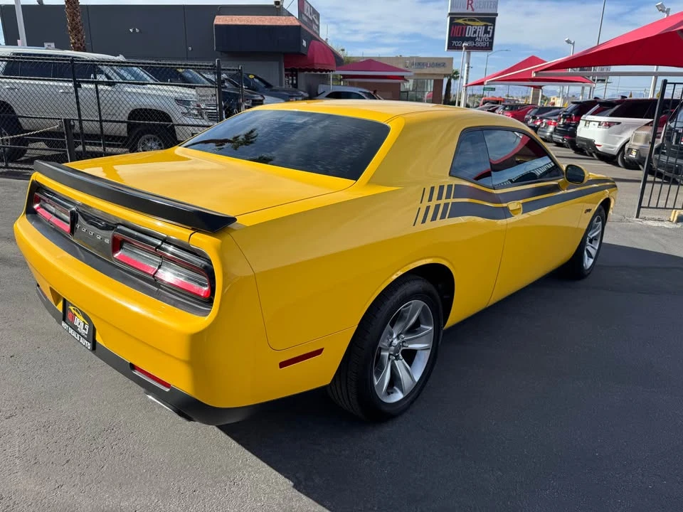 2017 Dodge Challenger 3rd Gen - Image 7 of 9
