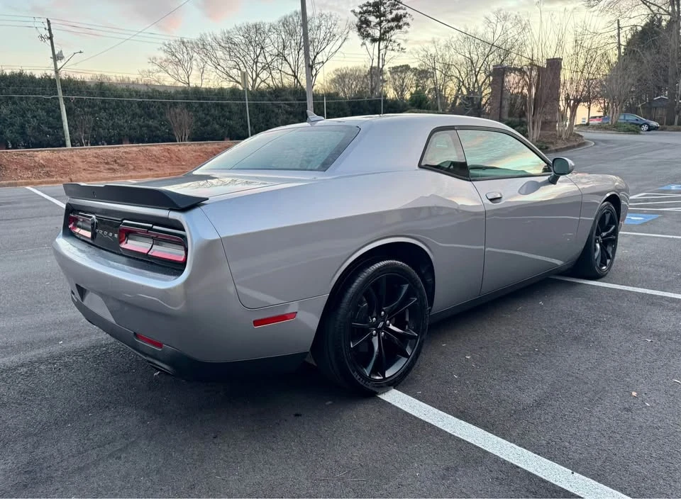 2017 Dodge Challenger 3rd Gen - Image 7 of 16