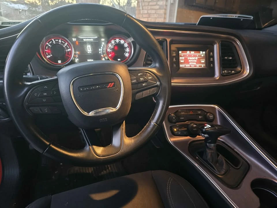 2017 Dodge Challenger 3rd Gen - Image 7 of 8