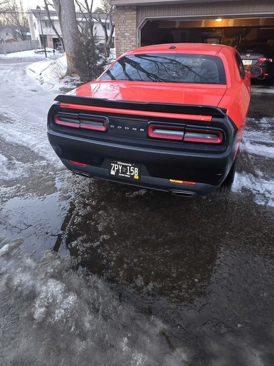 2017 Dodge Challenger 3rd Gen - Image 4 of 8