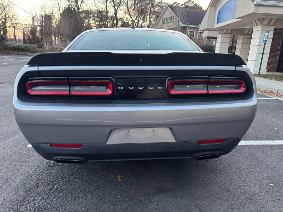 2017 Dodge Challenger 3rd Gen - Image 9 of 16