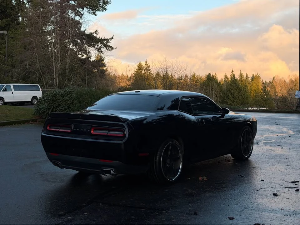 2017 Dodge Challenger 3rd Gen - Image 8 of 16