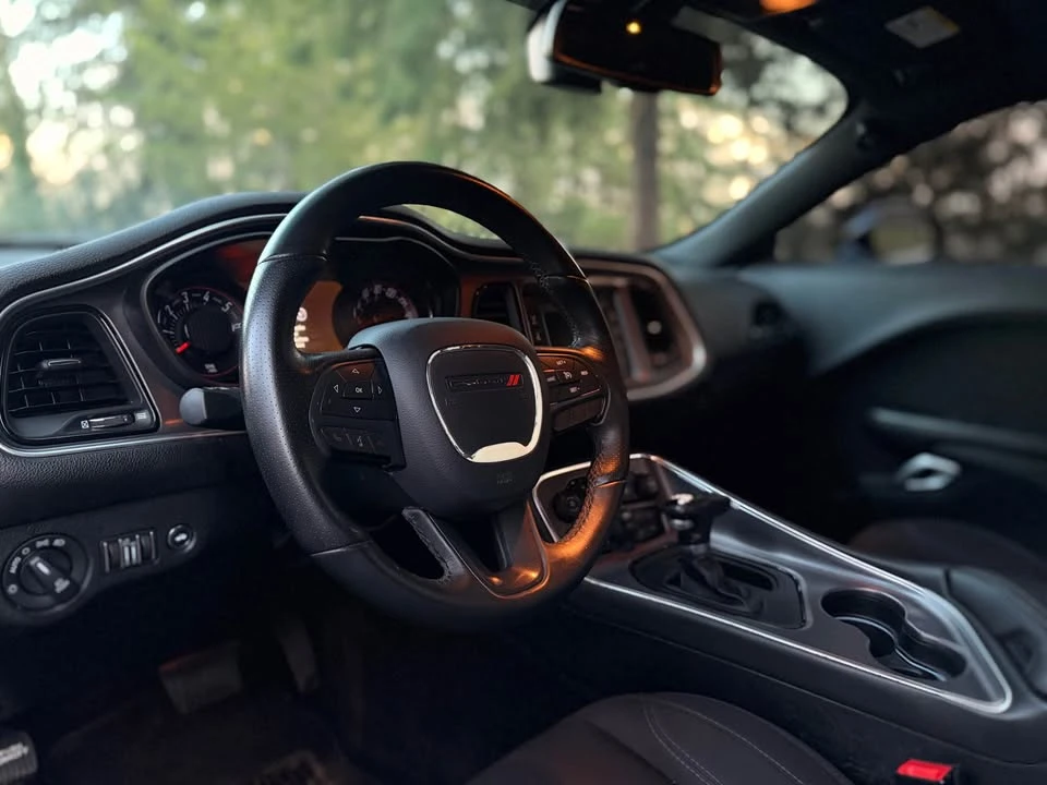 2017 Dodge Challenger 3rd Gen - Image 15 of 16
