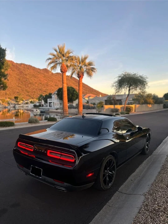 2017 Dodge Challenger 3rd Gen - Image 9 of 11